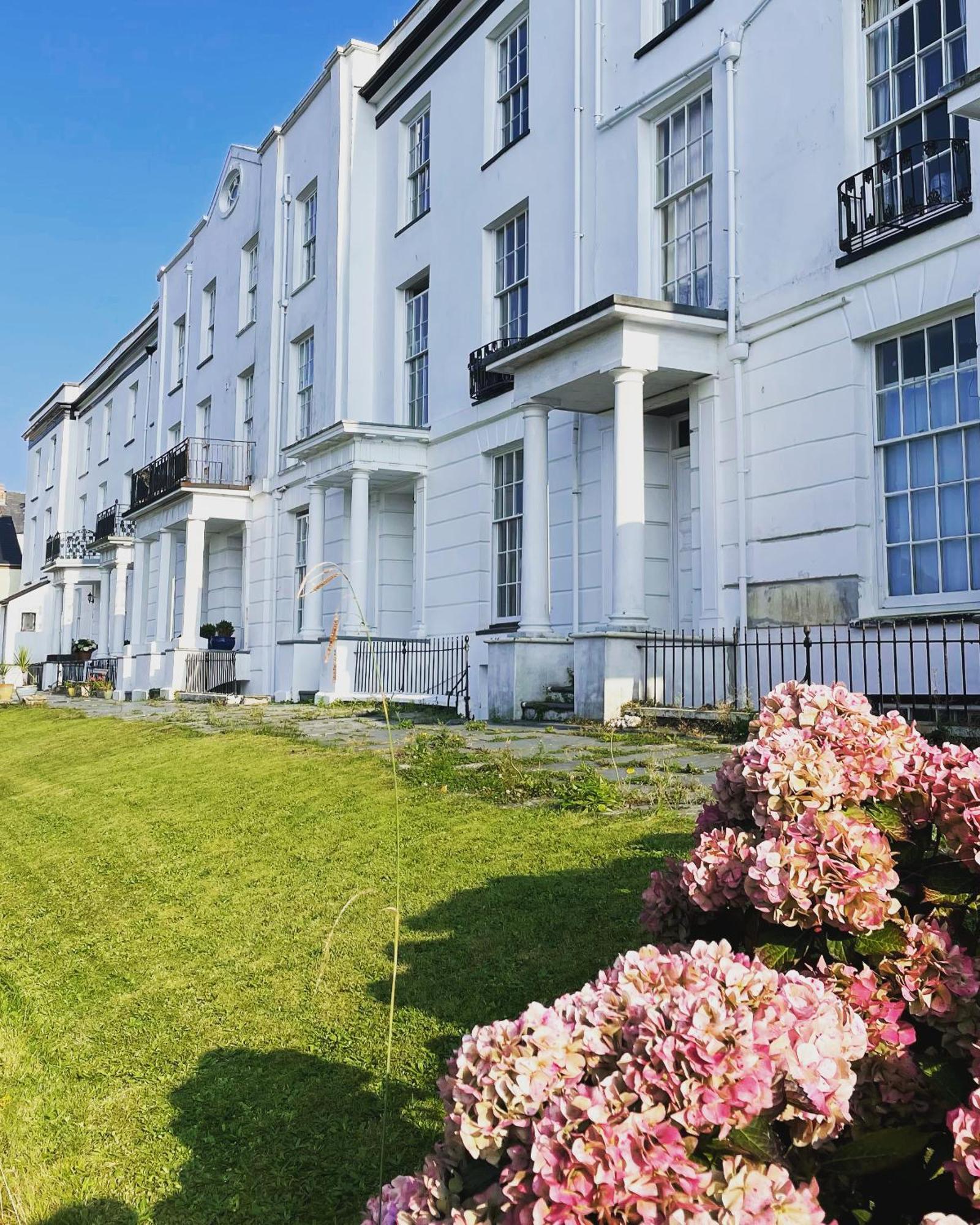 Paramount Apartments Ilfracombe, Arty Seaside Holiday Apartments Εξωτερικό φωτογραφία